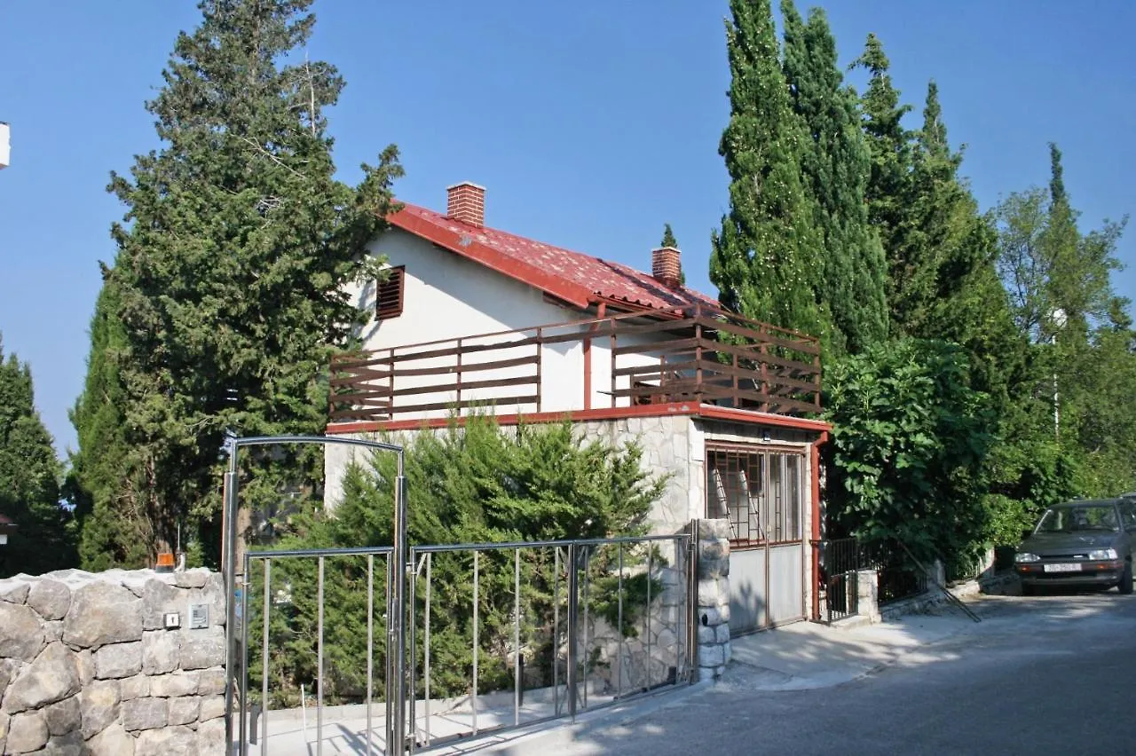 Apartment Selce 5531B