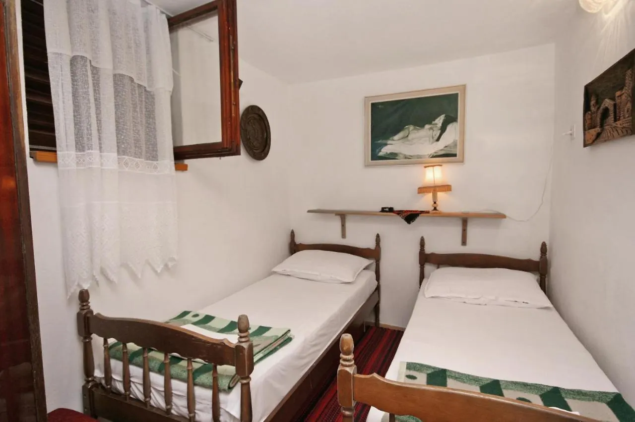 Apartment Selce 5531B